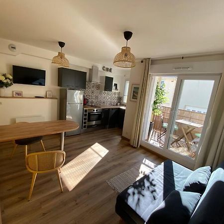 A 50 M De La Plage, Appartement De 35 M2 : Les Pieds Sales 布雷阿勒 外观 照片
