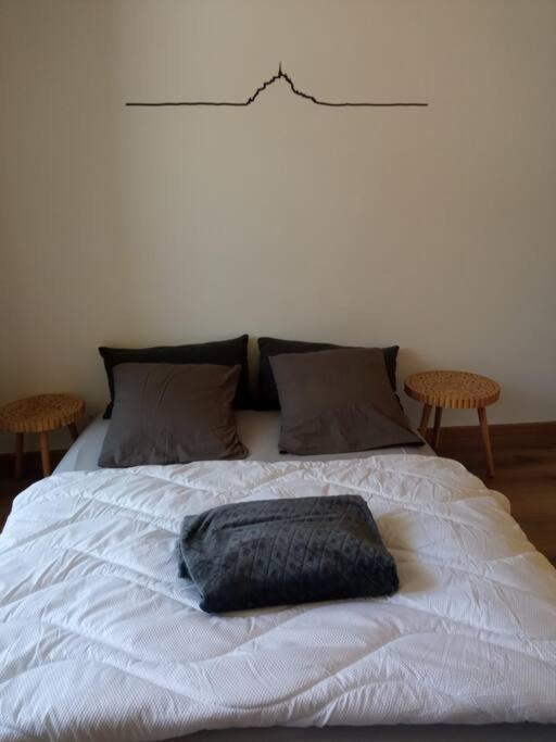 A 50 M De La Plage, Appartement De 35 M2 : Les Pieds Sales 布雷阿勒 外观 照片